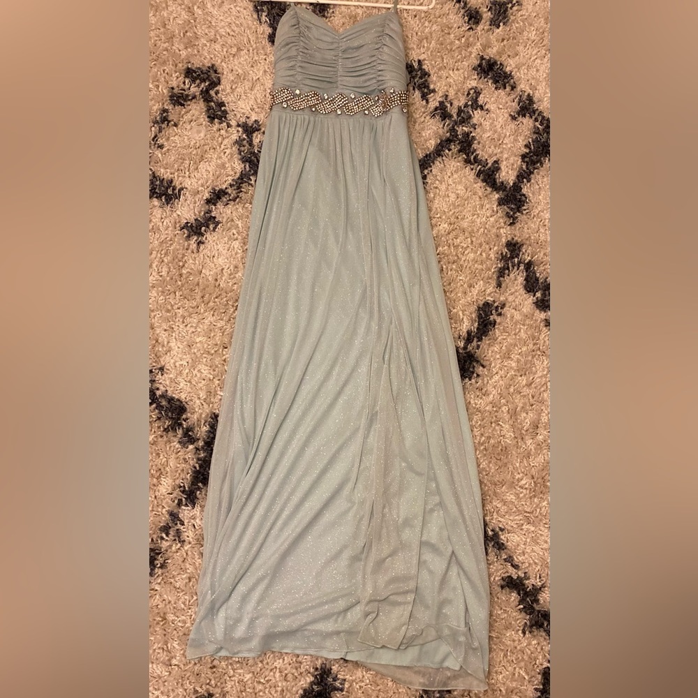 Unused prom dress